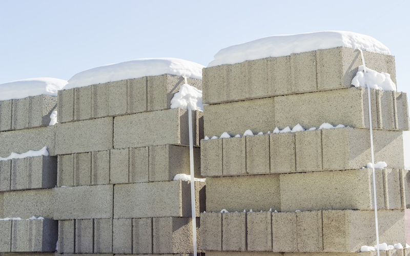 تحلیل علمی تراکم و حباب های هوای بلوک سبک و تأثیر آن بر عایق صوتی